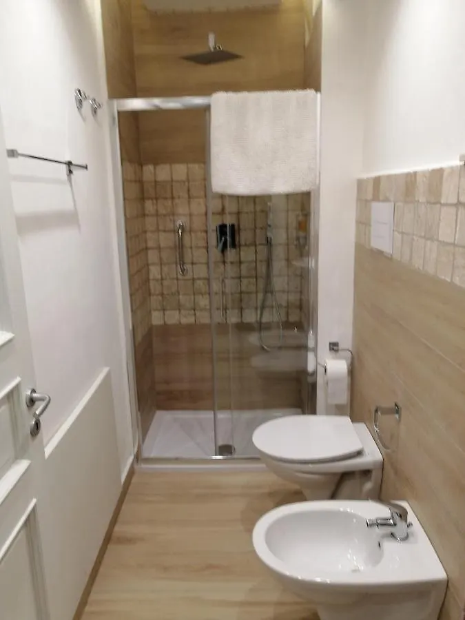 Hotel a capsule Hotel Federico 70 Giada Economy Palermo